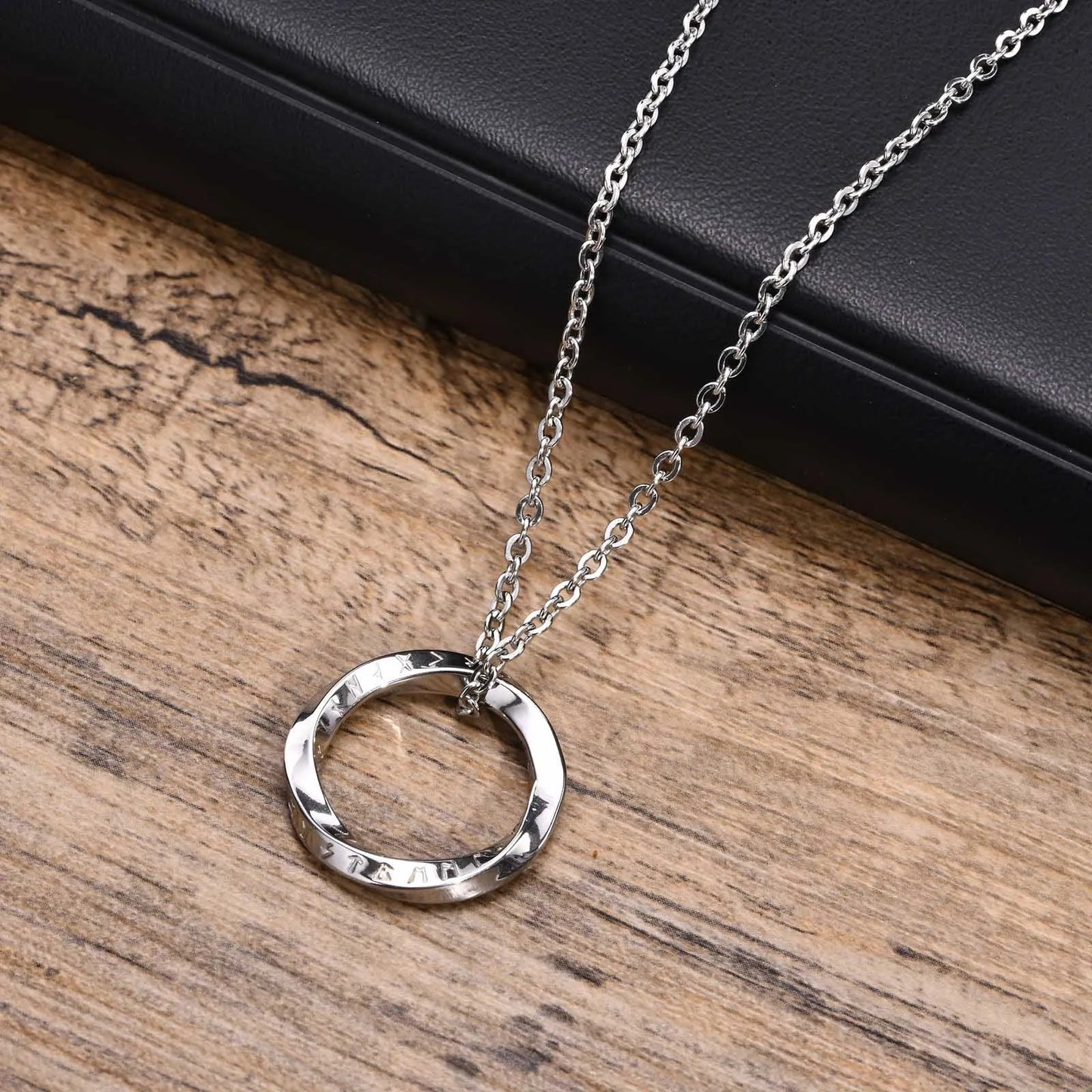 Norse Viking Necklace for Men – Stainless Steel Mobius Round Pendant