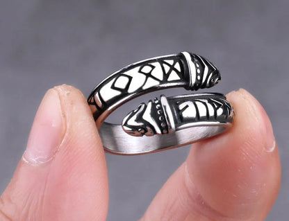 Viking faucet rune ring